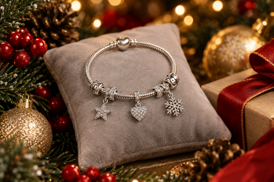 Christmas Gift Ideas: Why a Silver Charm Bracelet is the Ultimate Keepsake