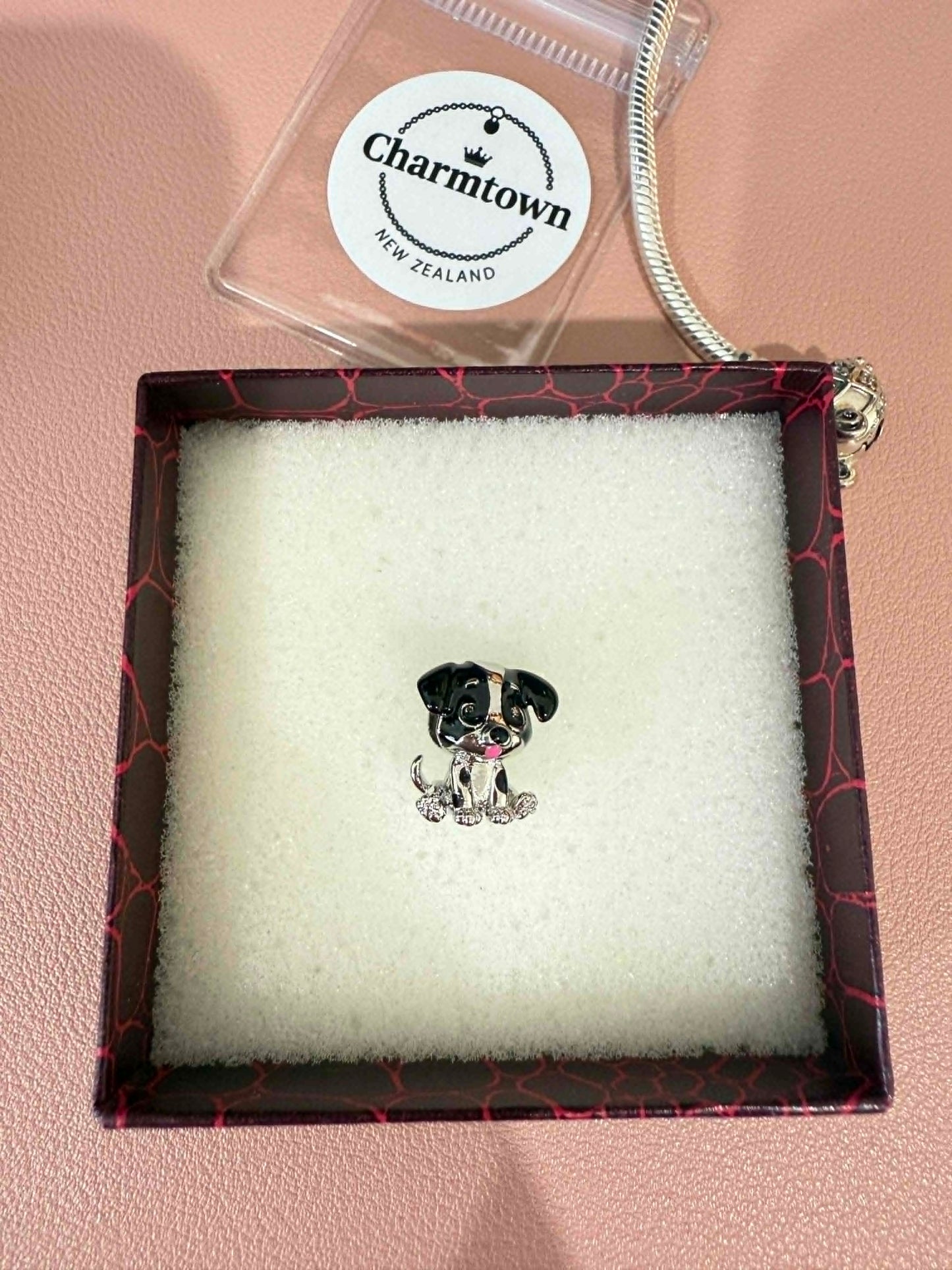 Dog White-Black Charm For Bracelet (s925)