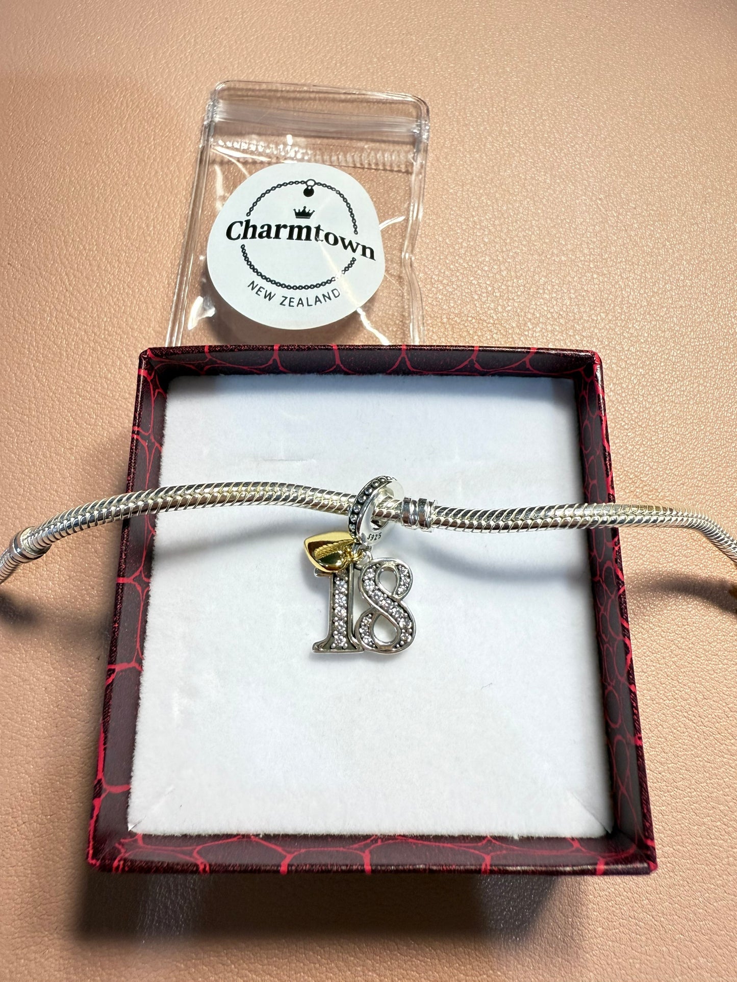 Number 18 Charm For Bracelet (s925)