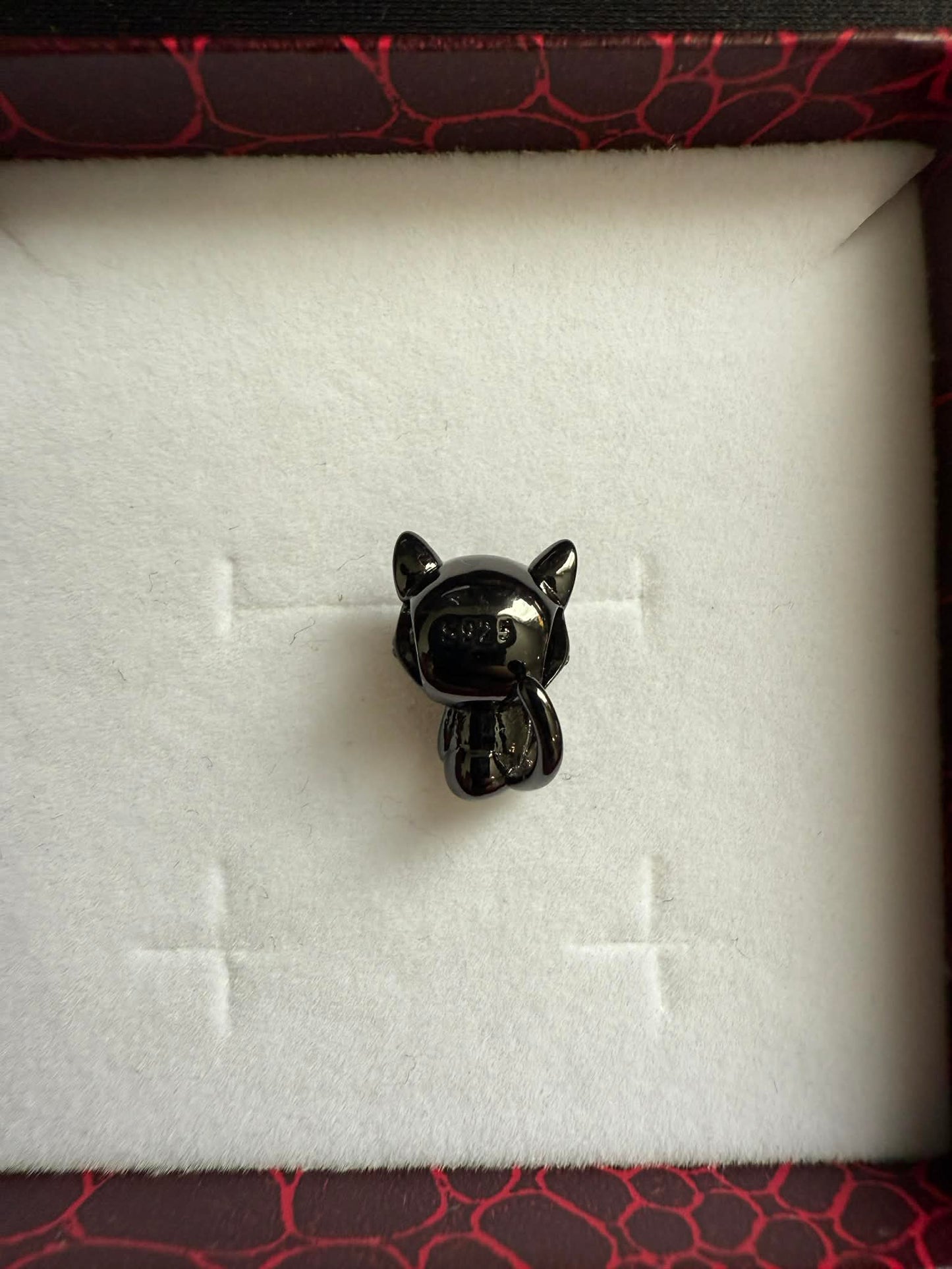 Black Cat Embraces Heart Gemstone Charm For Bracelet